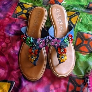 Italian Shoemakers sandals size 8